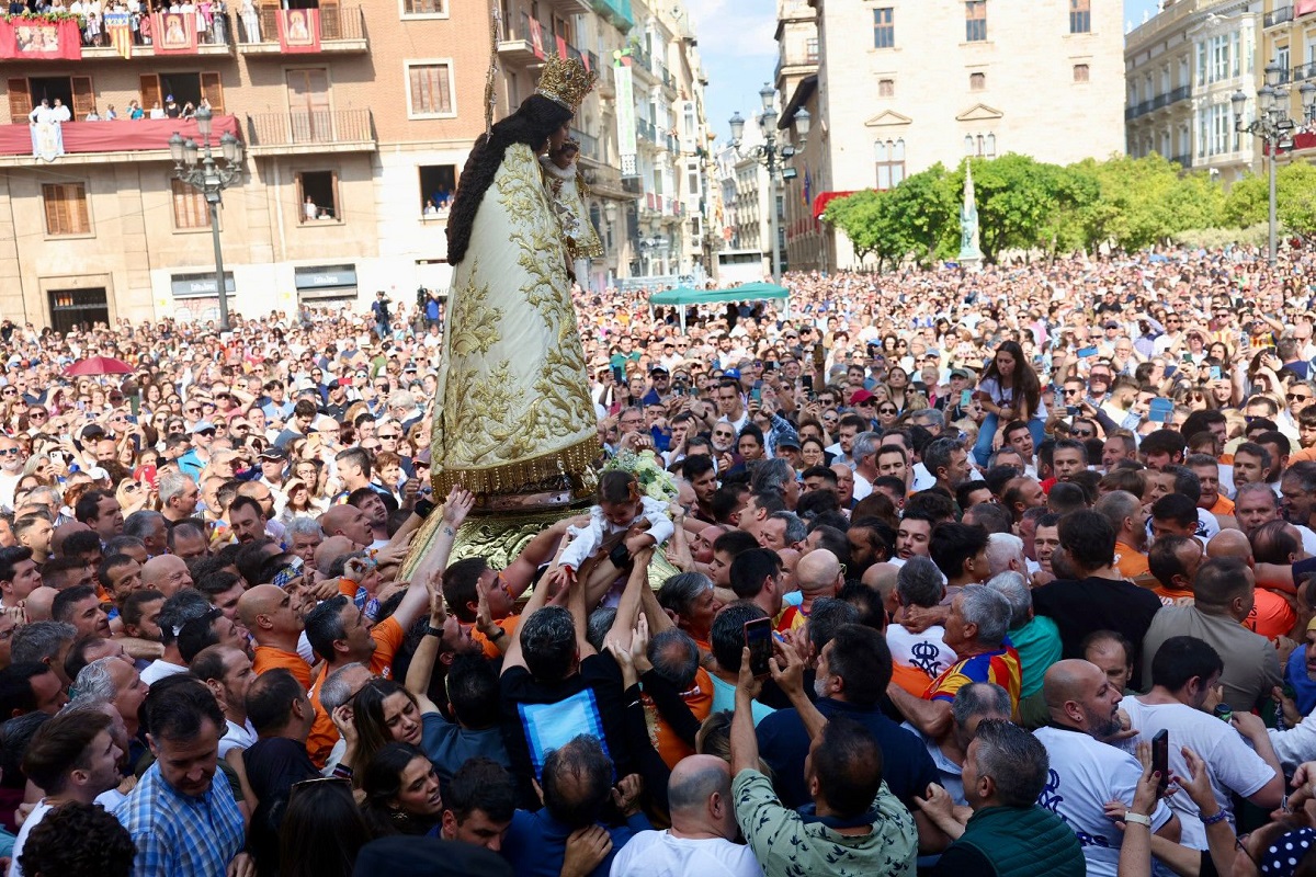 Traslado de la Virgen de los Desamparados